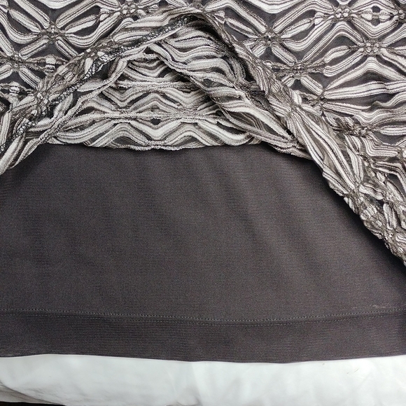 Tribal women's Large sized layered top - Picture 8 of 11